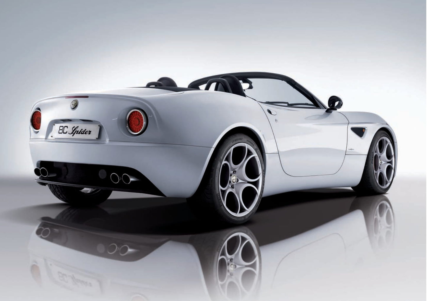 2010 Alfa Romeo 8C Bedienungsanleitung | Deutsch